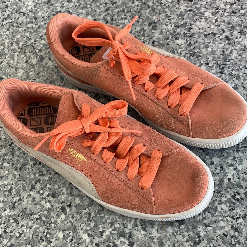 PUMA Suede Classic Salmon Pink Sneakers 7